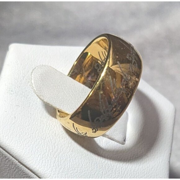 Whimsical Fantasy Lord Of The Rings Heavy Gold Tone Engraved One Ring Size 6 - Picture 7 of 14